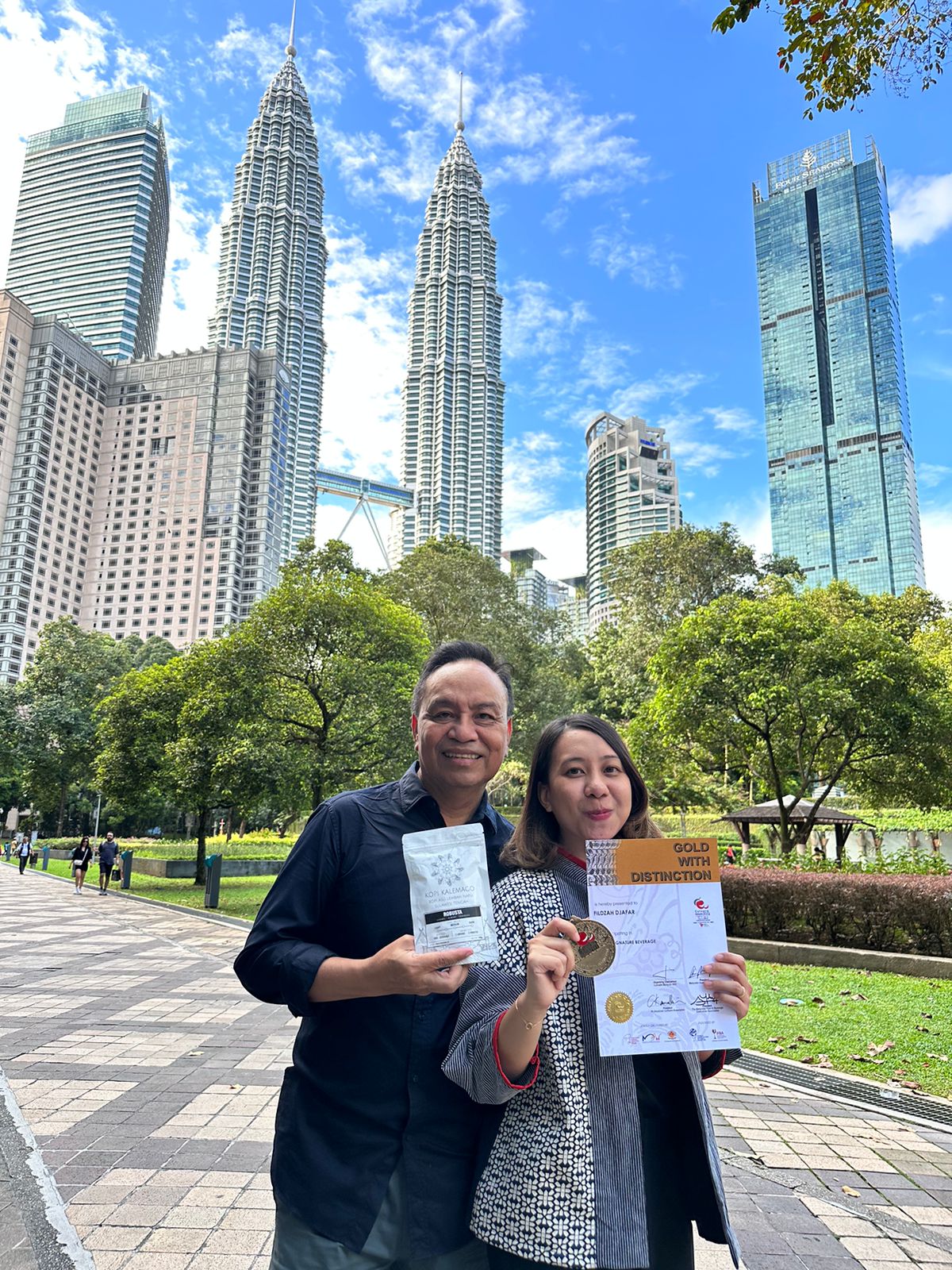 Racik Kopi Kalemago, Fildzah Djafar Raih Predikat Gold With Distinction di Ajang FHM 2023 Malaysia (Foto: Dok. Pribadi)