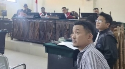 Tampak suasana sidang perkara TPPO di PN Poso yang dilaksanakan secara virtual.