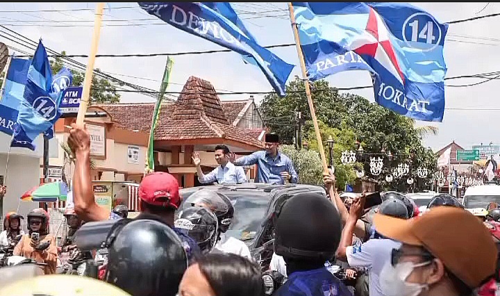 Massa Partai Demokrat di Blitar, Jawa Timur