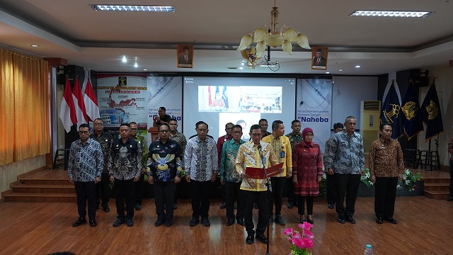 Kepala Kanwil Kemenkumham Sulteng, Hermansyah Siregar (Paling Depan).