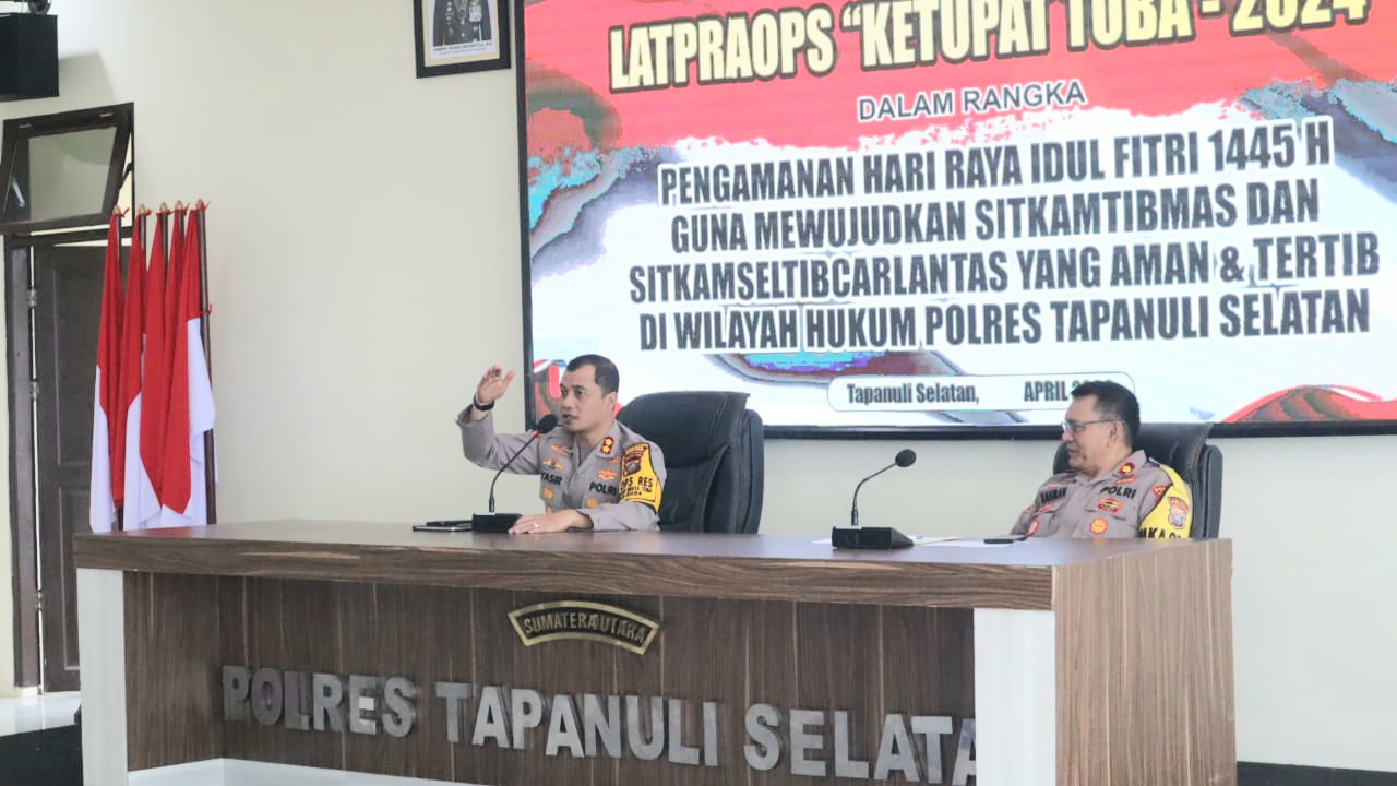 Kapolres Tapsel, AKBP Yasir Ahmadi, saat memimpin pelaksanaan Lat Pra Operasi Ketupat Toba 2024