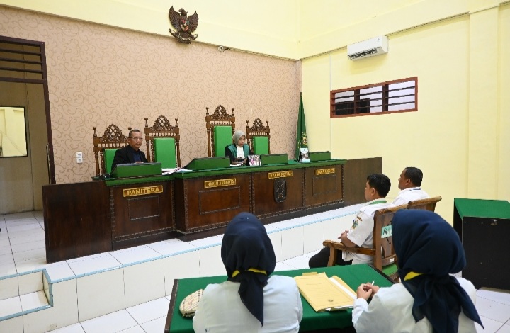 Jaksa Pengacara Negar Kejari Padangsidimpuan saat melaksanakan sidang penetapan perwalian anak di Pengadilan Agama Kota Padangsidimpuan