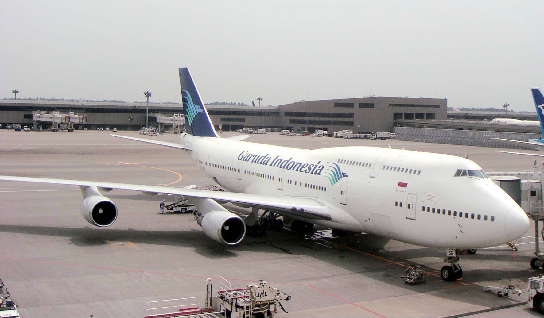 Pesawat Garuda Indonesia