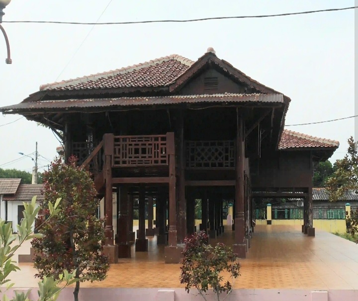 Rumah Si Pitung, di Kel.Marunda Kec.Cilincing Jakarta Utara