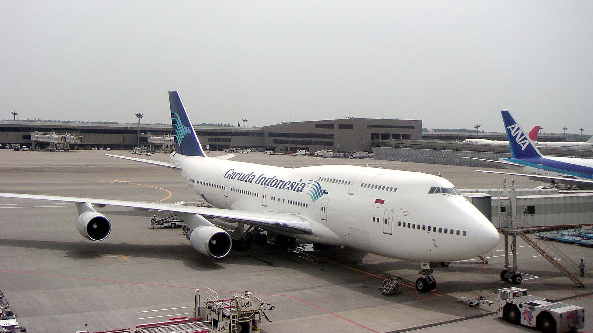 Pesawat Garuda Indonesia