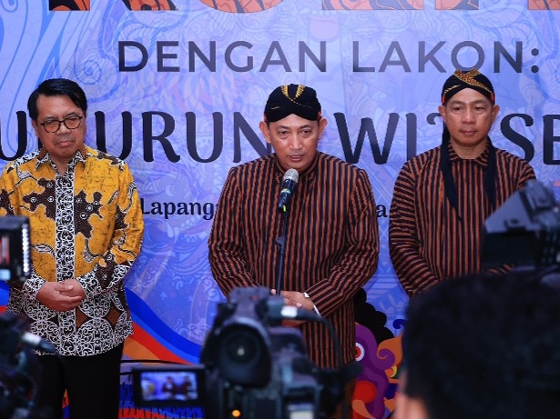 Kapolri Jenderal Listyo Sigit Prabowo saat konferensi pers