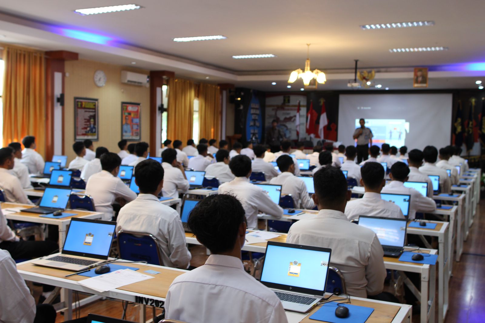 Suasana seleksi ujian Catar Kanwil Kemenkumham.