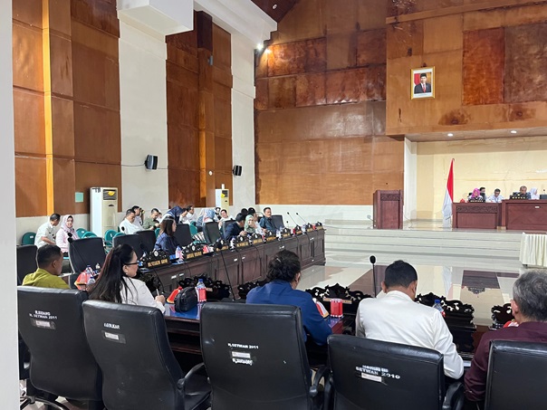 Rapat Paripurna Agenda Pembentukan Panja DPRD Kab. Parimo