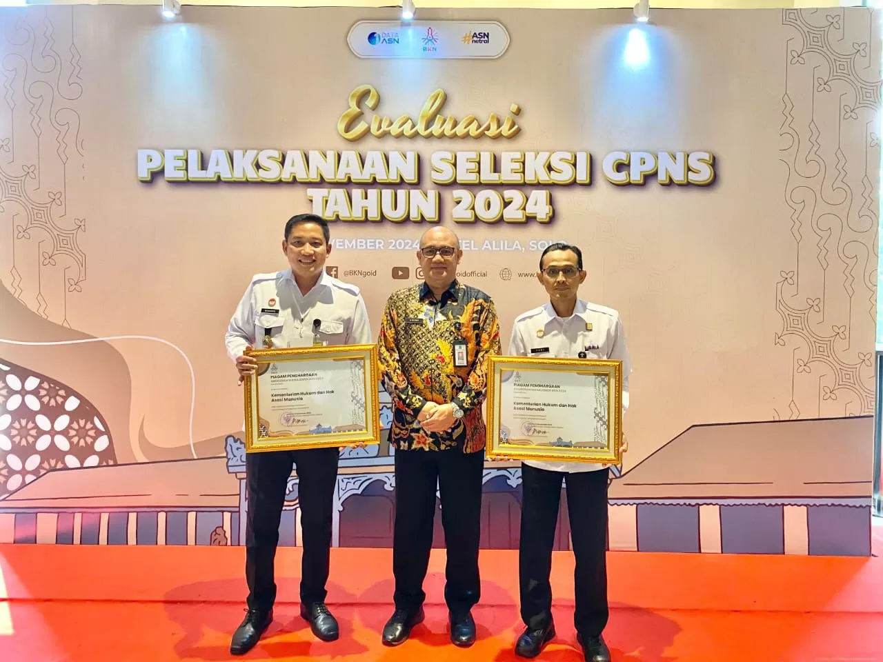 Kanwil Kemenkumham Sulteng berhasil meraih penghargaan bergengsi dalam ajang Anugerah Manajemen ASN 2024.