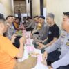 Foto : Suasana Buka bersama wakapoktes Poso dan para tahanan.