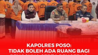 Suasana konfrensi Pers yang dilaksanakan Kapolres Poso terkait penanganan dan upaya hukum akan peredaran narkoba di wilayah hukum polres Poso. Tampak sejumlah tersangka (Baju orange) saat digelarnya konfrensi pers