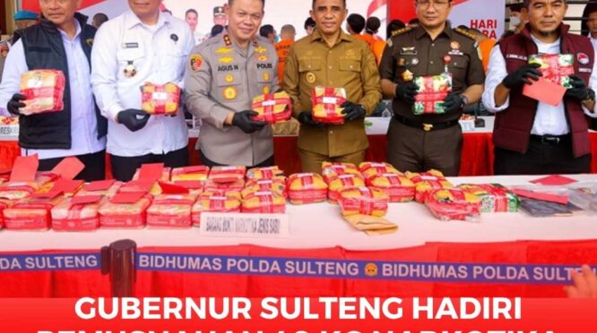 Foto bersama Gubernur Sulteng, Anwar Hafid, Kapolda Sulteng, Irjen Pol. Agus Nugroho, Kepala BNN Sulteng, Brigjen Pol Ferdinand Maksi Pasule, Aspidum Kejati Sulteng, Fitrah, SH., MH, dan Dir Narkoba Polda Sulteng, Kombes Pol Pribadi Sembiring, sesaat sebelum pemusnahan barang bukti Narkoba.