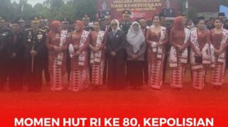 Kapolda Sulteng Irjen Pol Agus Nugroho beserta jajaran melaksanakan foto bersama warga usai pelaksanaan upacara di dusun Tamanjeka Poso