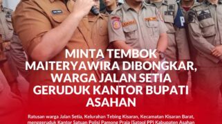 Sekretaris Daerah Kabupaten (Sekdakab) Asahan, Zainal Arifin Sinaga saat memberi arahan didepan masa aksi.