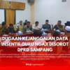 Sejumlah guru ngaji saat melakukan audiensi dengan Komisi IV DPRD Sampang.