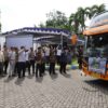 Wakil Bupati Jombang melepas keberangkatan bus arus balik gratis tujuan Jakarta di halaman Dishub Jombang