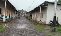 Suasana hunian sementara penyintas bencana letusan Gunung Lewotobi di Desa Konga, Kecamatan Titehena, Flores Timur