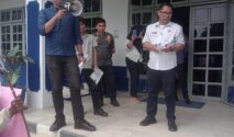 Puluhan mahasiswa yang tergabung dalam Gerakan Mahasiswa dan Pemuda Peduli Reformasi (GEMPPAR) Asahan menggelar aksi unjuk rasa di tiga titik di Kota Kisaran.