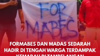 Formabes dan Madas Sedarah saat tiba dilokasi menyalurkan bantuan air bersih